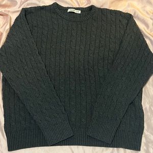 Old Navy men’s cable knit sweater